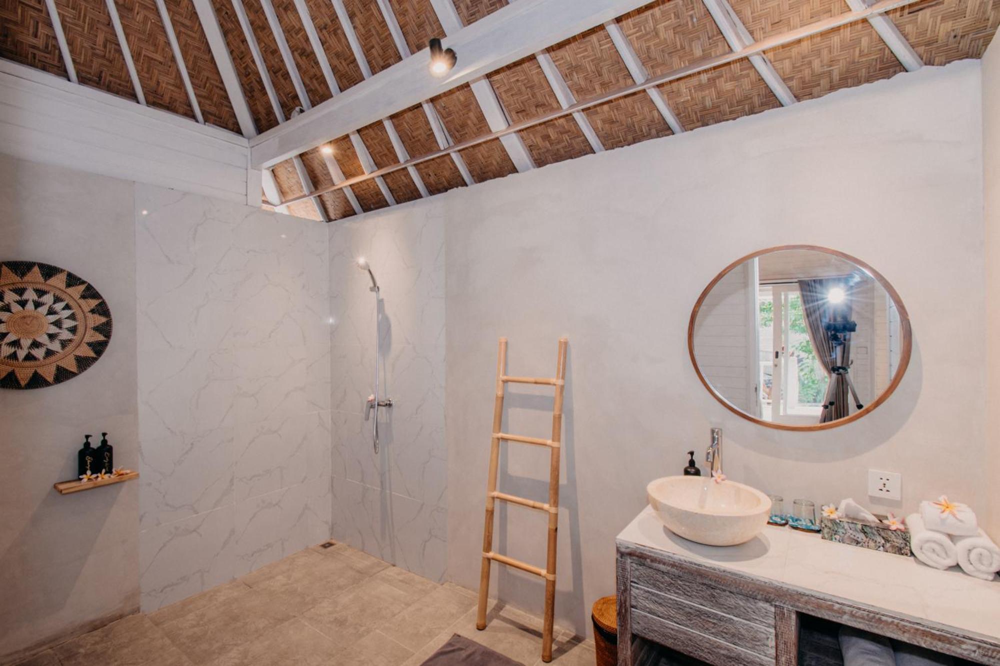 Lebaoh Nusa Cottage นูซาเลมโบงัน ภายนอก รูปภาพ